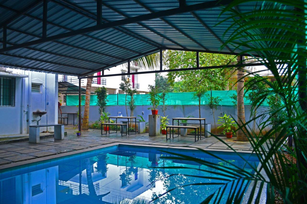 The Club House- Swimming Pool That'S Better Than The Beach Hotel Pondicherry Exterior photo