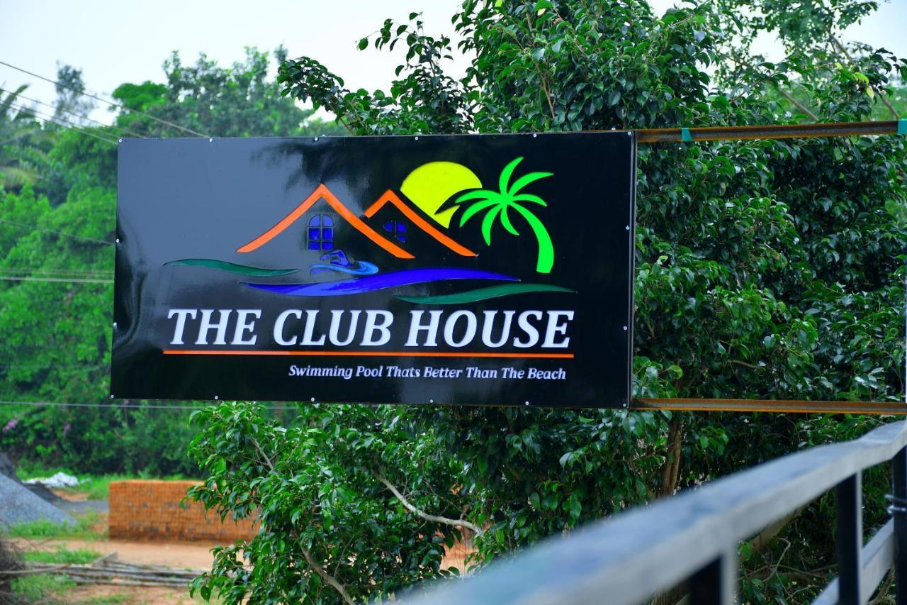 The Club House- Swimming Pool That'S Better Than The Beach Hotel Pondicherry Exterior photo