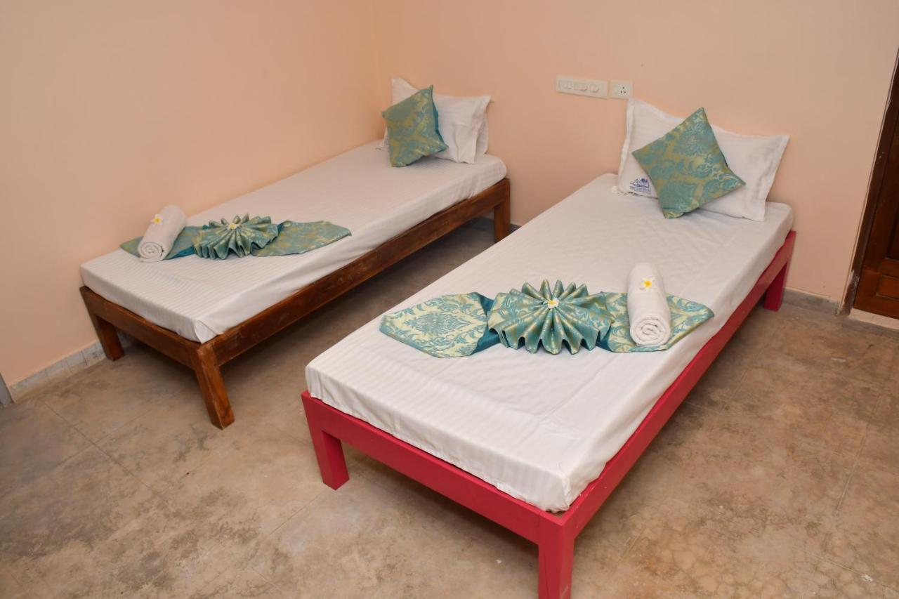 The Club House- Swimming Pool That'S Better Than The Beach Hotel Pondicherry Exterior photo